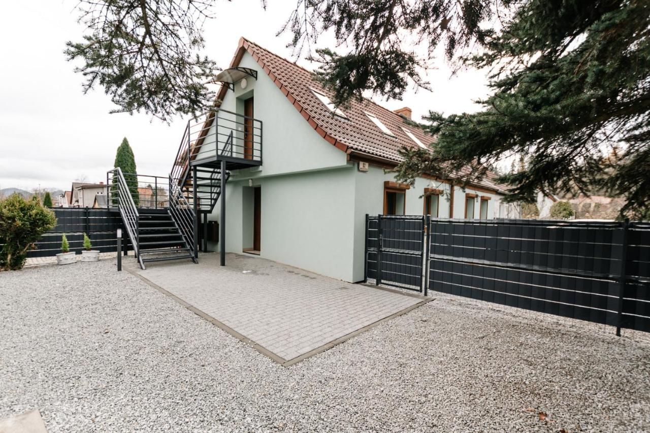 Karo 2 Karkonosze Apartment Jelenia Gora